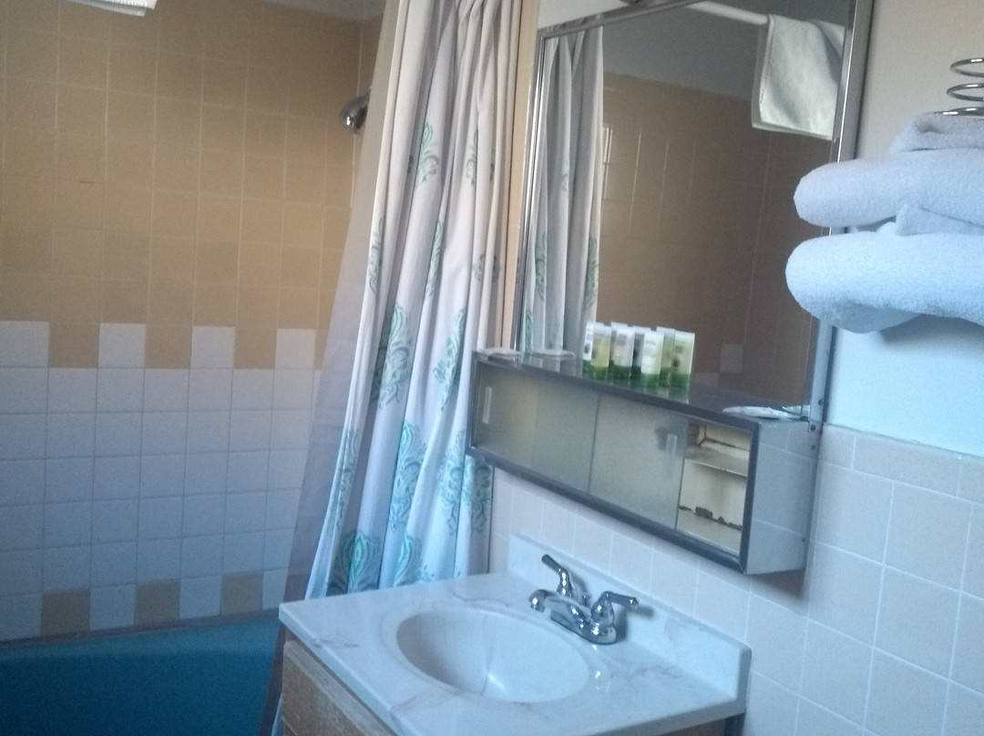 珠纳湖村酒店主图