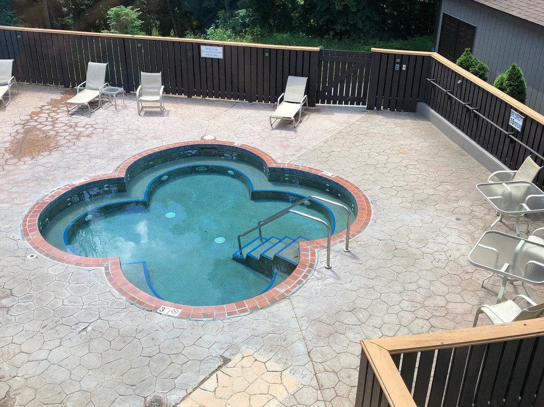 Treetops Resort主图