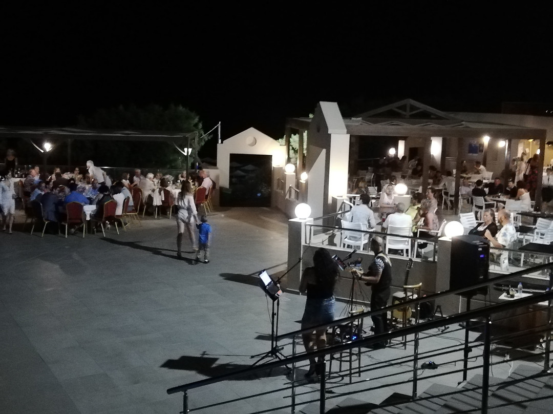 Themis Beach Hotel主图