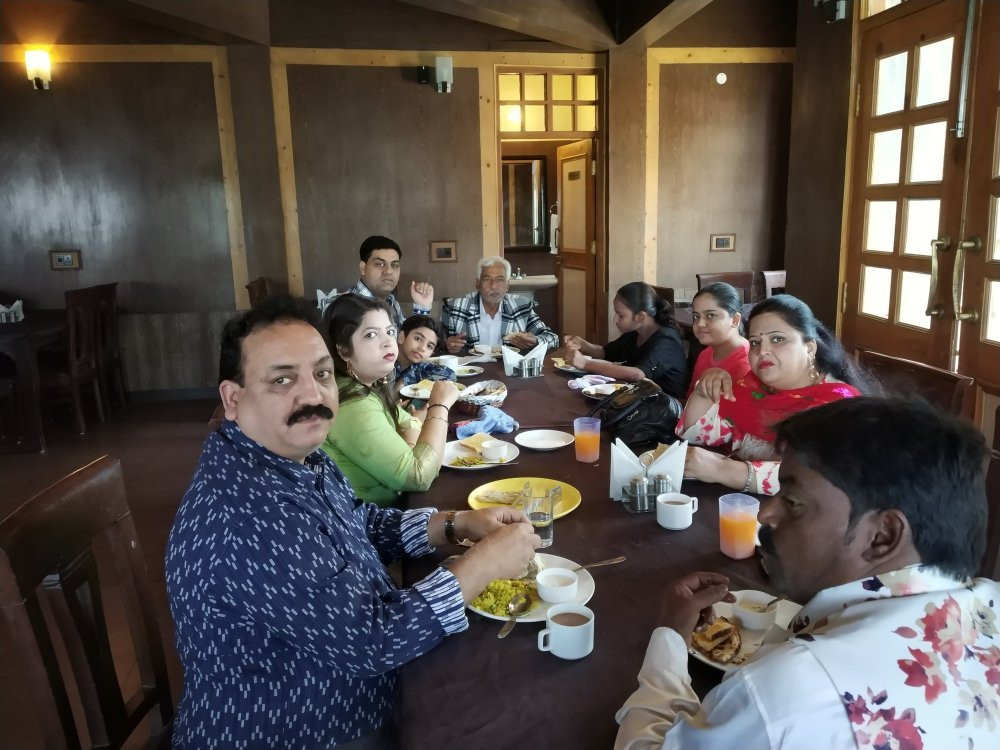 Ashoka's Naini Chalet Resort主图