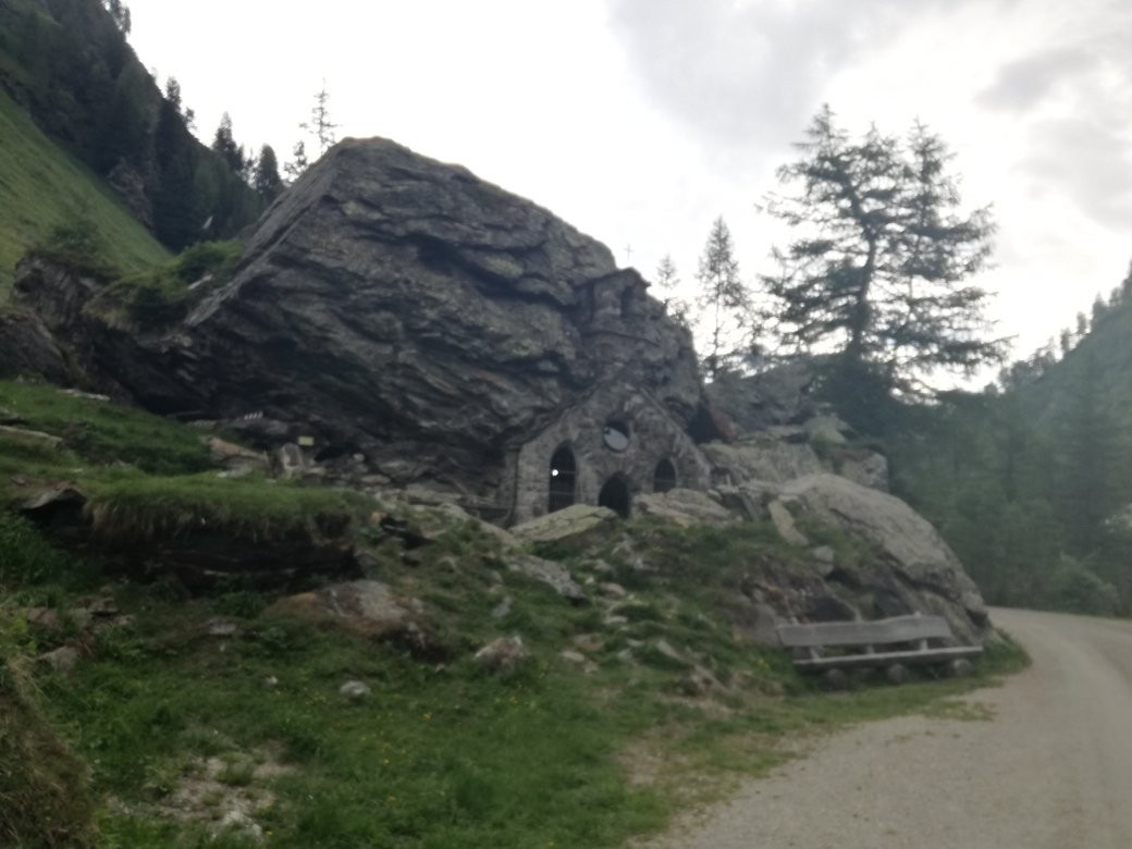 Felsenkapelle景点图片