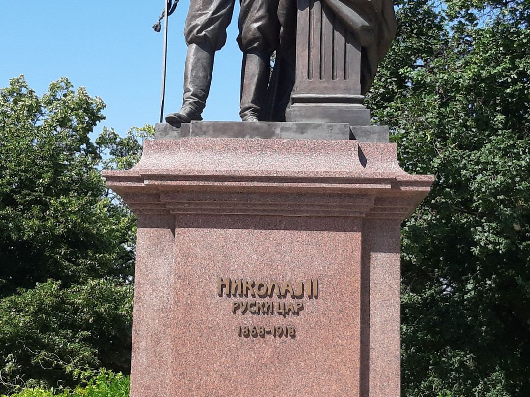 Monument to Nicholas II景点图片