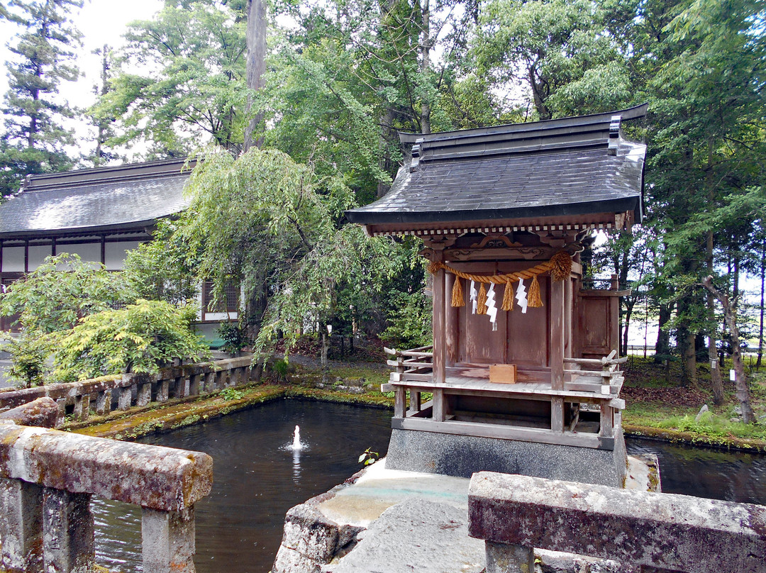 Unaki Hime Shrine景点图片