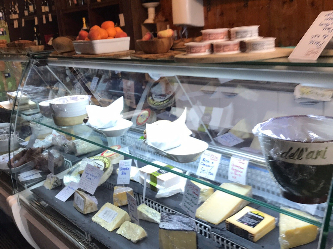 Totnes Wine-托特尼斯必去景点