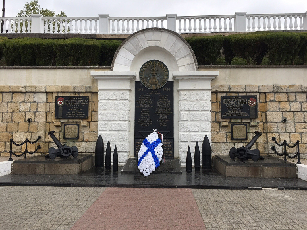 Black Fleet Squadron Seamen Memorial景点图片