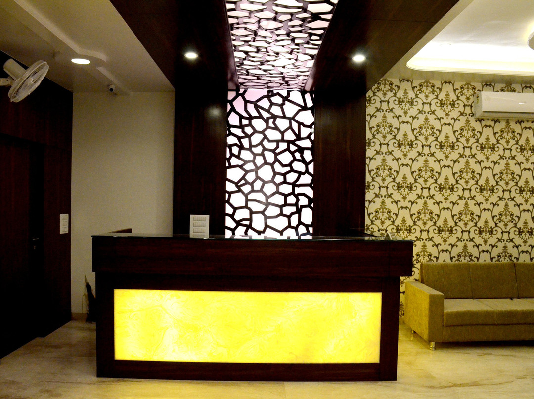 Hotel Gulmohar Pride主图