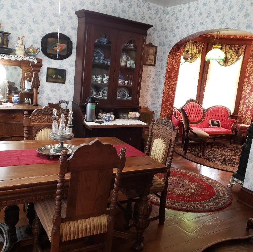 Judge Lewis House Bed & Breakfast主图