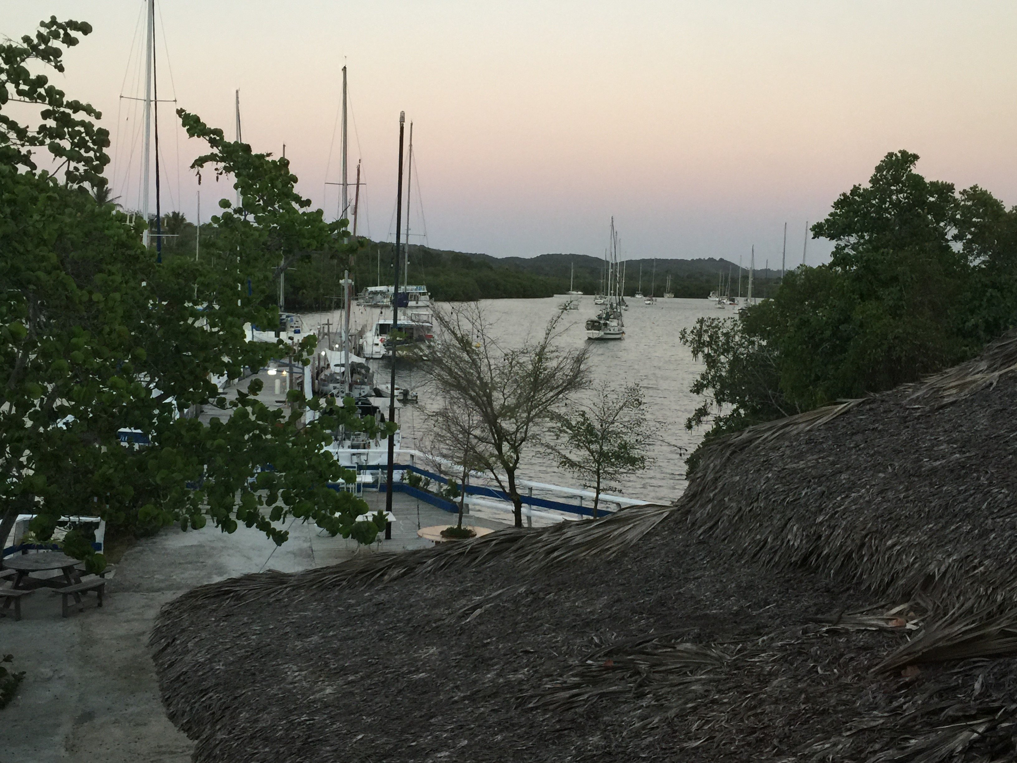 Puerto Blanco Marina & Hotel-浴室