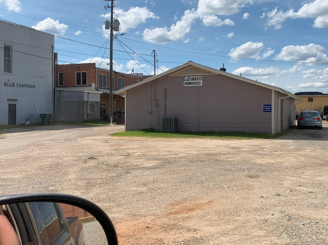 Silas餐馆和美食-Cooley's Hamburgers