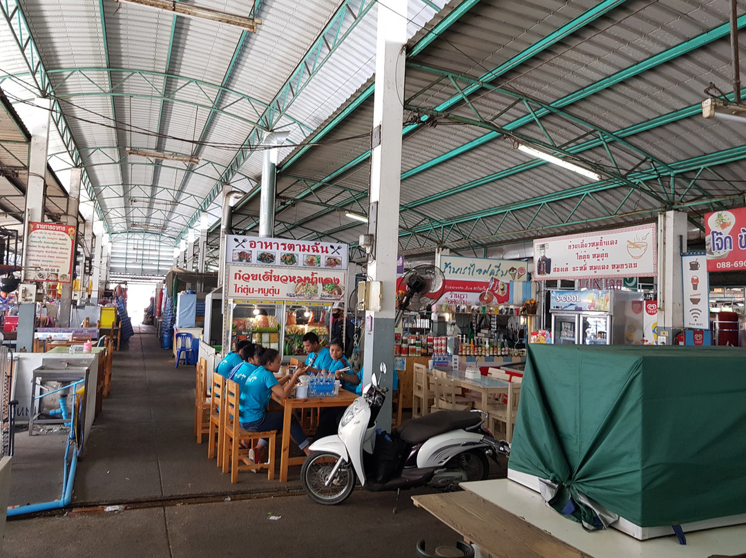 Cha-Am Market景点图片