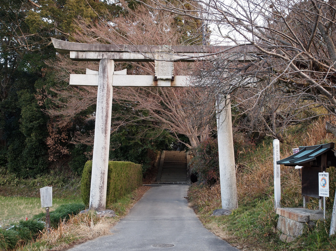 Yatsugi Shrine景点图片