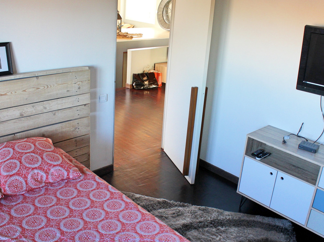 La suite du Off主图