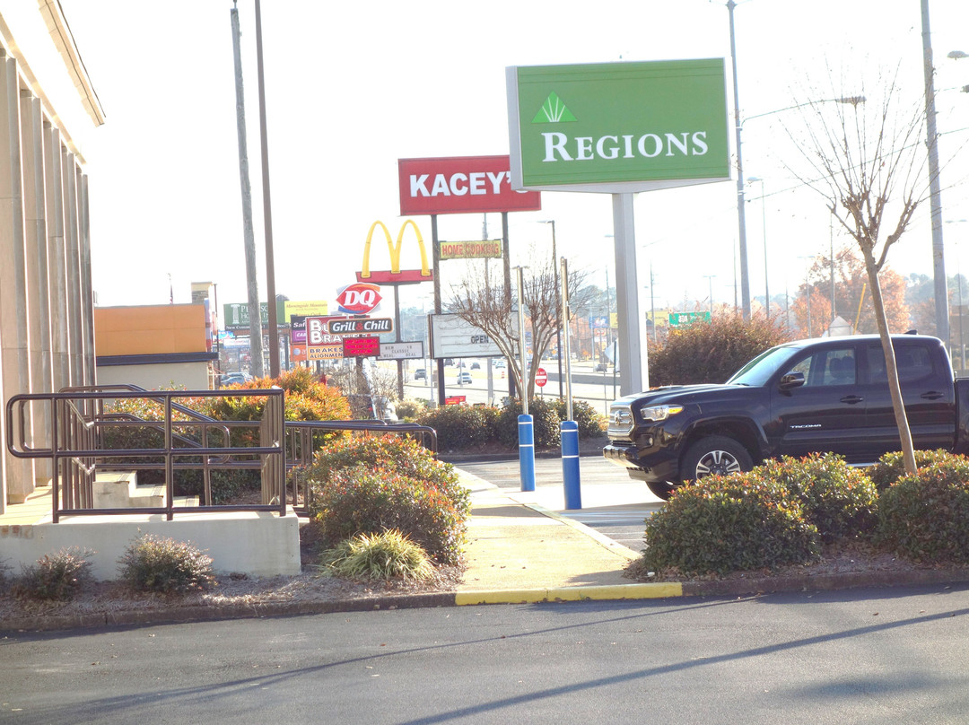 VIP Inn and Suites主图