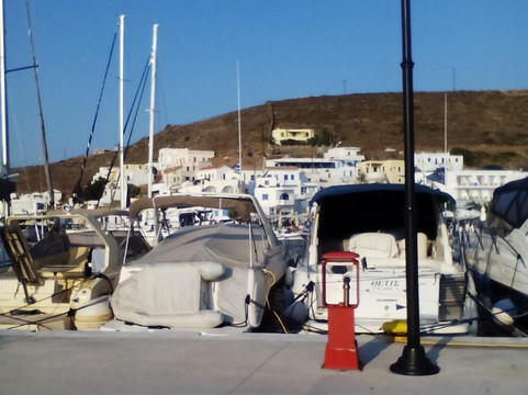 Med Sun Yachts PC-希俄斯市必去景点