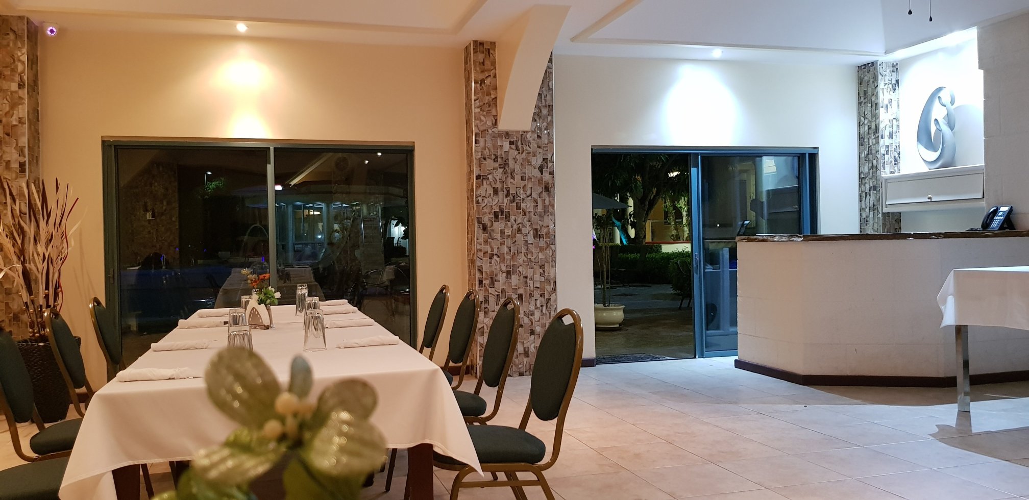 Aruwai Resort White H2O-餐饮