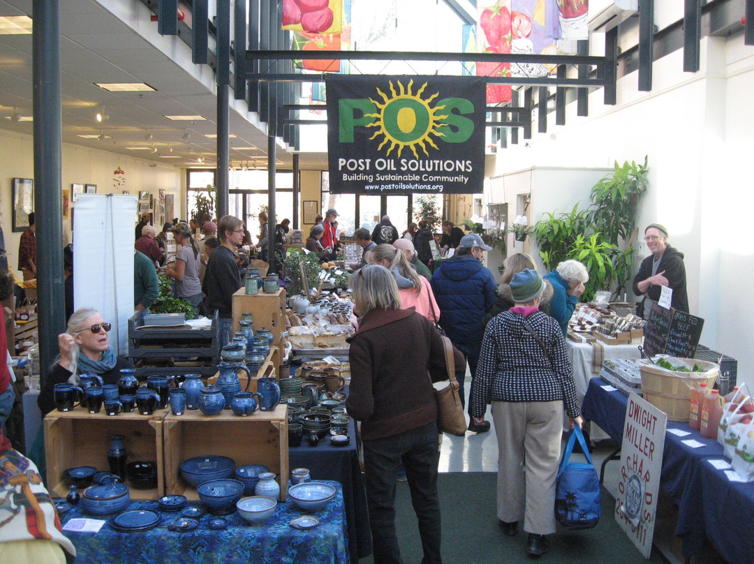 Brattleboro Winter Farmers' Market-布拉特尔伯勒必去景点