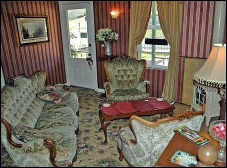 格罗夫兰全季酒店主图