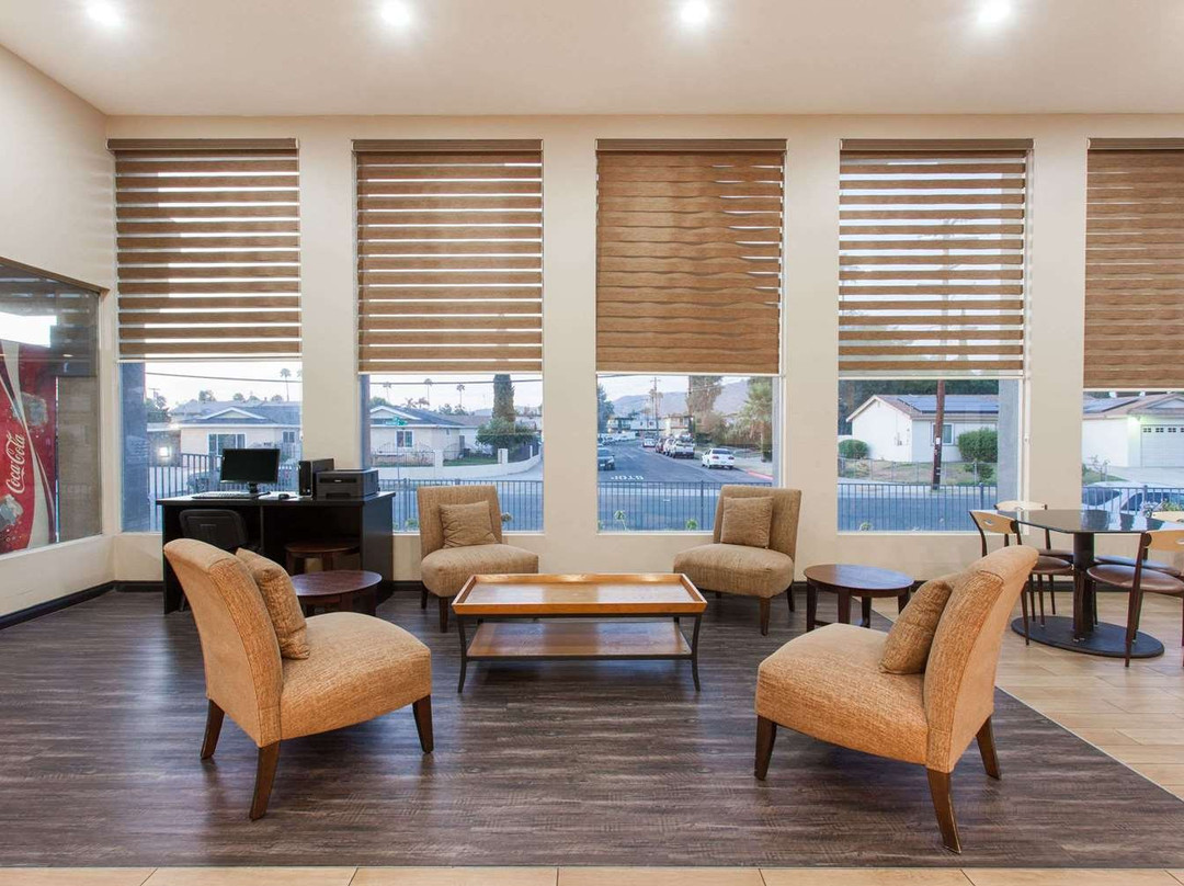 Days Inn by Wyndham San Diego - East / El Cajon主图