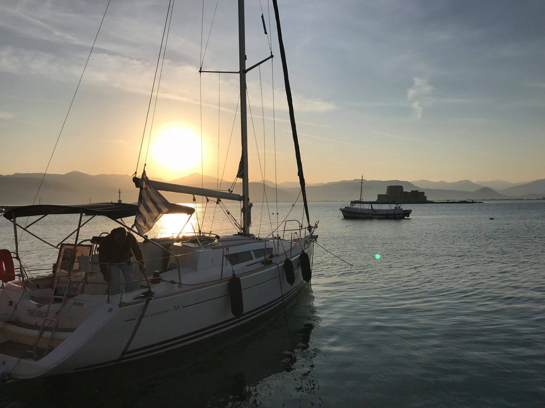 Allucansea-纳夫普利翁必去景点