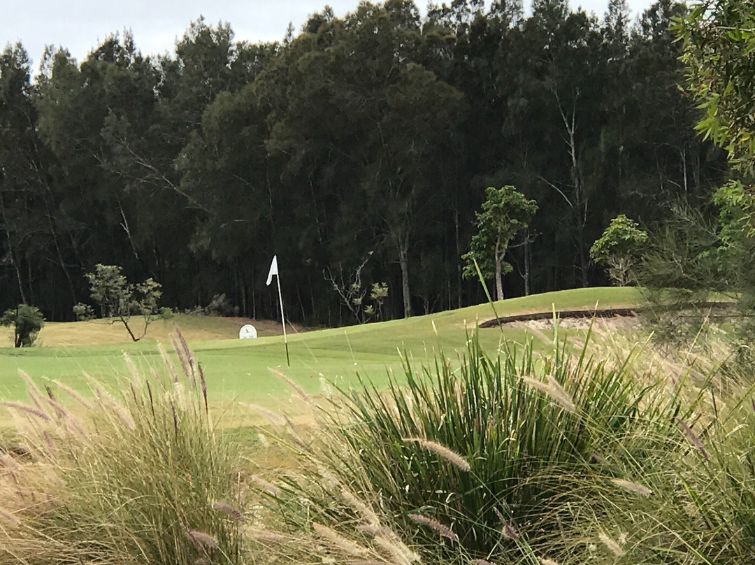 湖畔高尔夫俱乐部-冲浪者天堂必去景点
