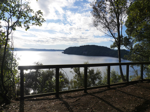 Lake Rotoiti Hot Pools-罗托鲁瓦必去景点