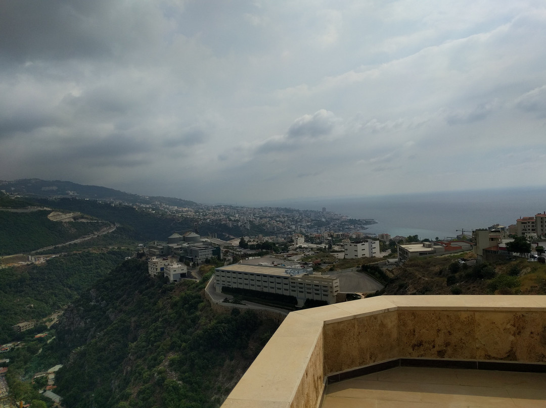 Ghbaleh酒店住宿-Sea Valley Suites