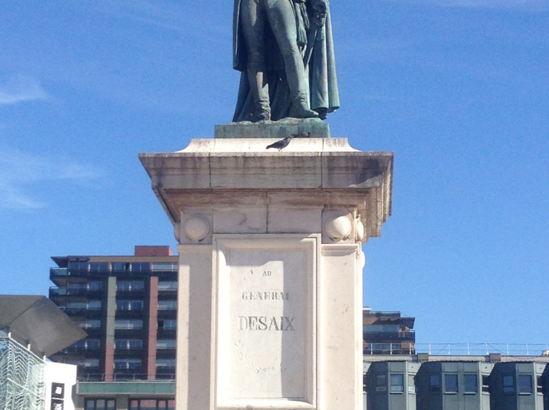 Monument au General Desaix-克莱蒙费朗必去景点