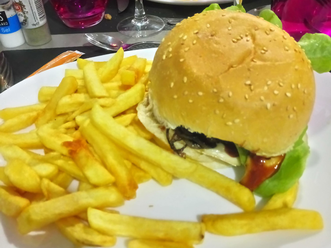 Saint Clement Sous-Valsonne餐馆和美食-Le Relais du Soanan