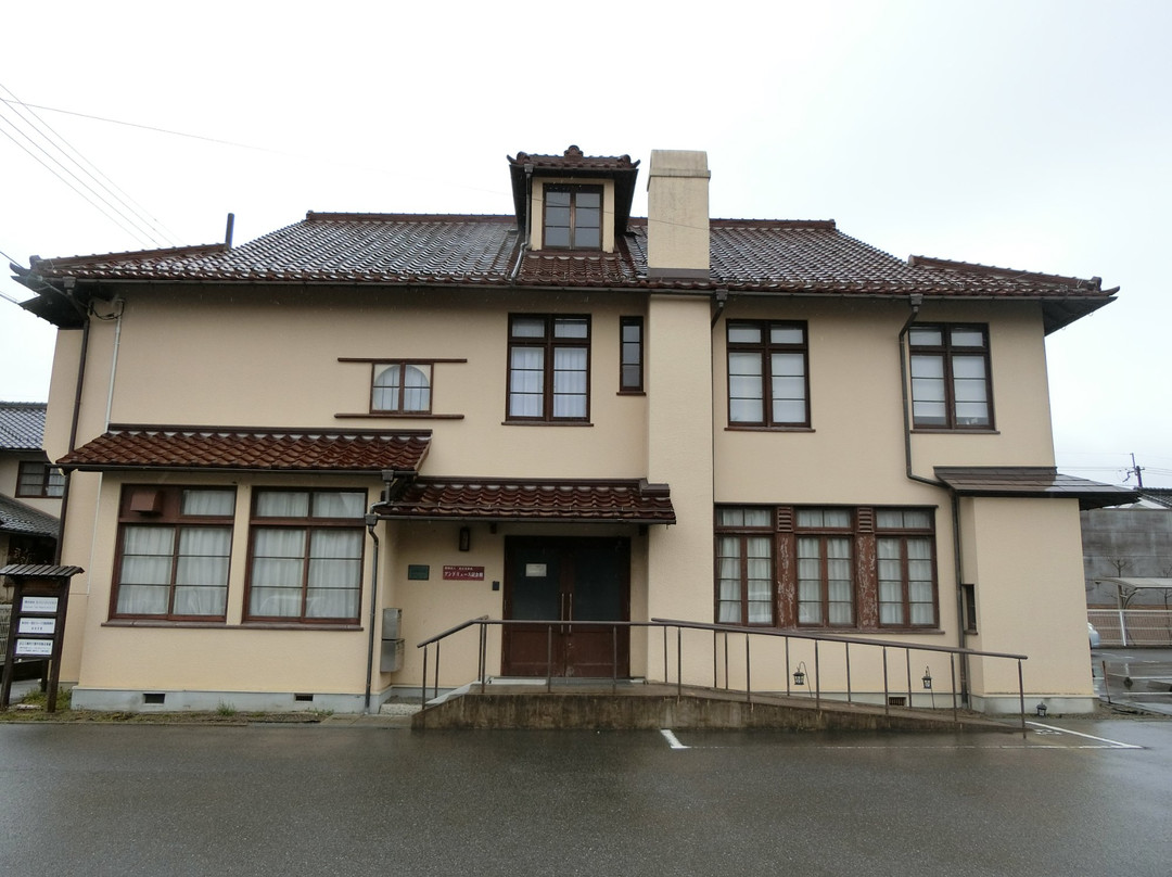 Andrews Memorial-近江八幡市必去景点