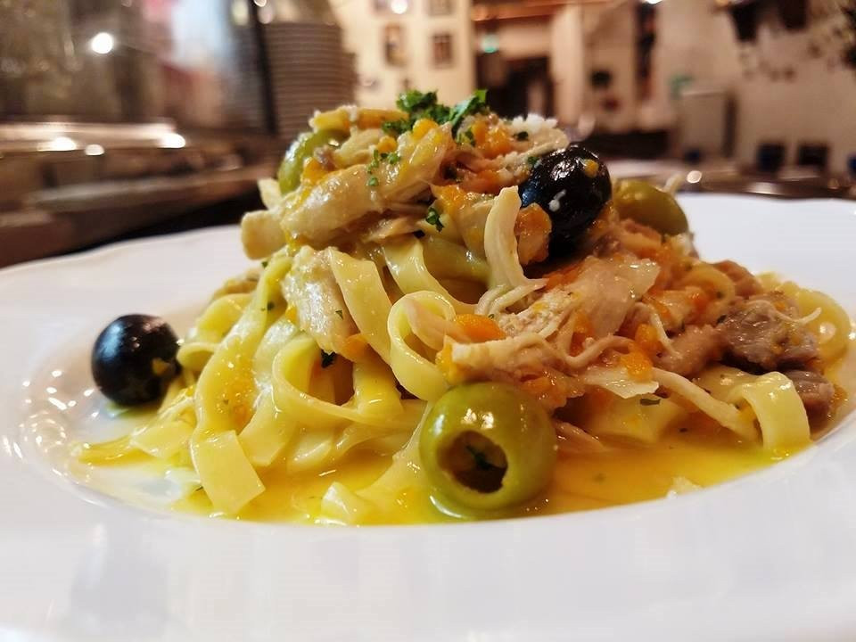 トラットリア ラパーチェ 