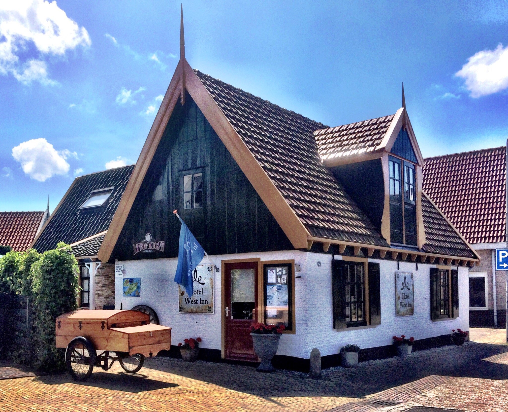 Hotel West Inn-官方