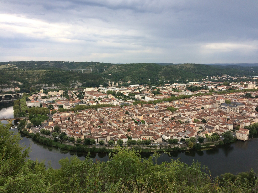 Mont Saint-Cyr-Cahors必去景点