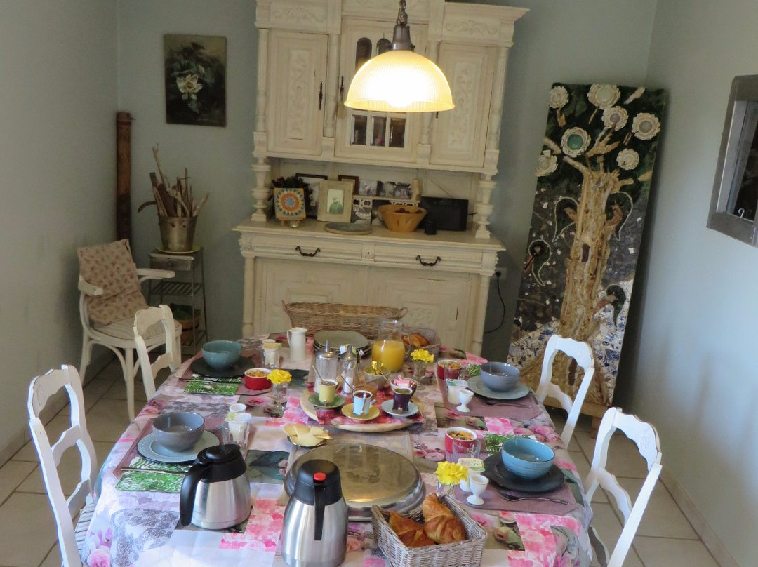 Chez Yves et Lili主图