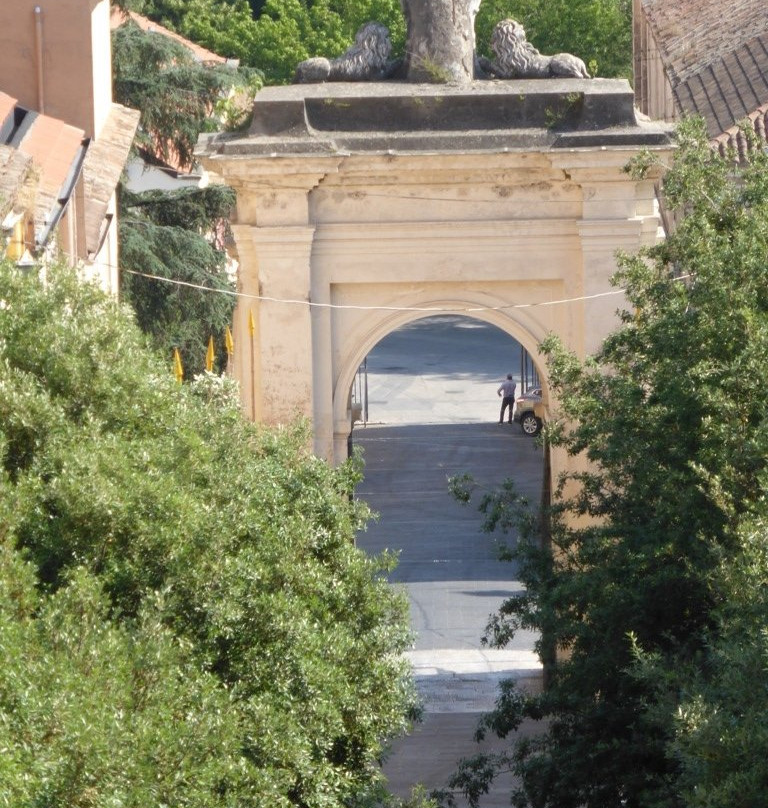 Arco Borbonico景点图片
