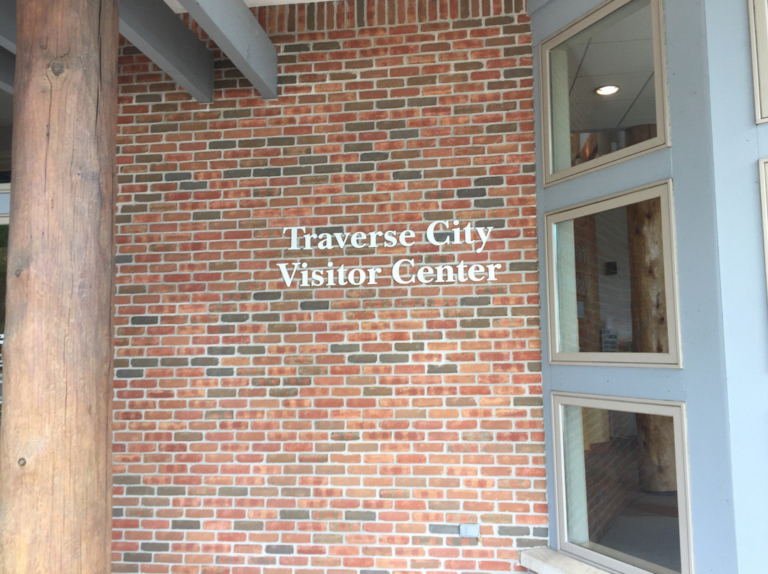 Traverse City Tourism Visitor Center-特拉弗斯城必去景点