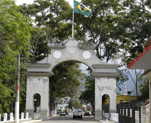 Portico da Fabrica Presidente Vargas-Piquete必去景点