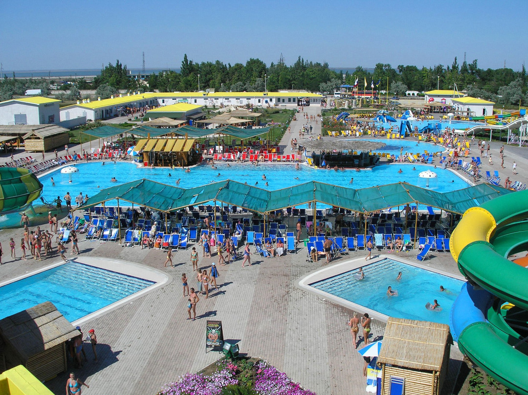 Pryberezhne旅游景点-Akvapark Meduza