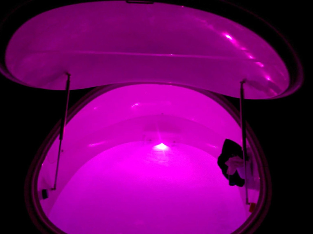 Crystal Float Spa-Tooele必去景点