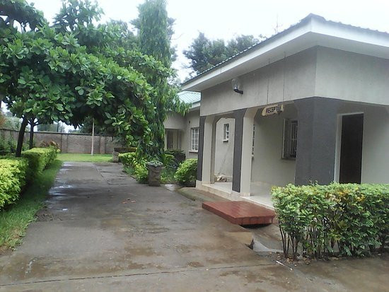 Avon Gardens Lodge