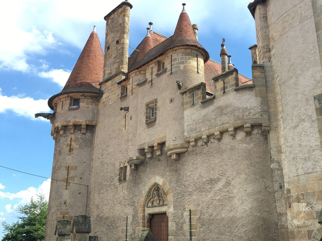 Château de Murol景点图片