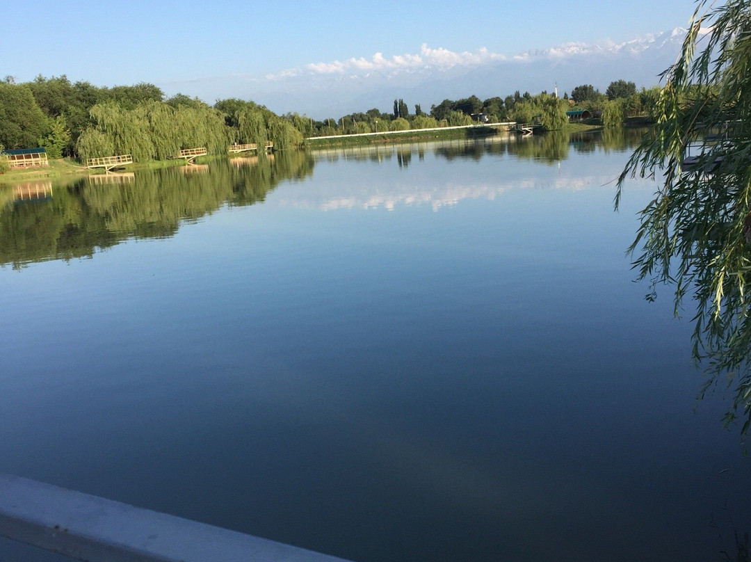 Eight Lakes Park Resort主图