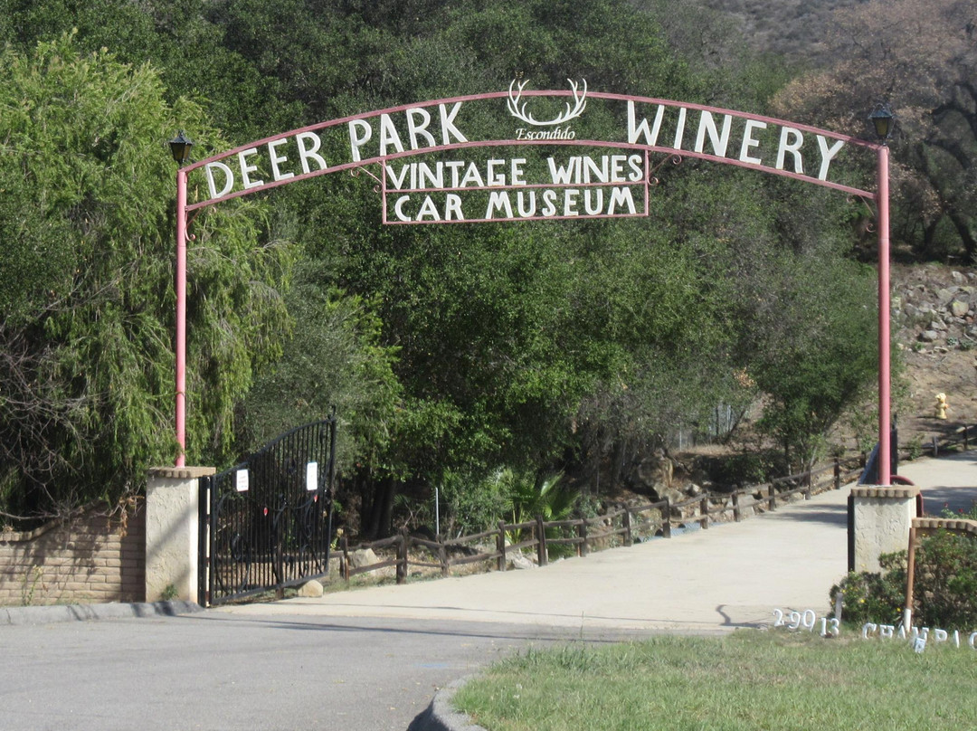 Deer Park Winery & Auto Museum-埃斯孔迪多必去景点