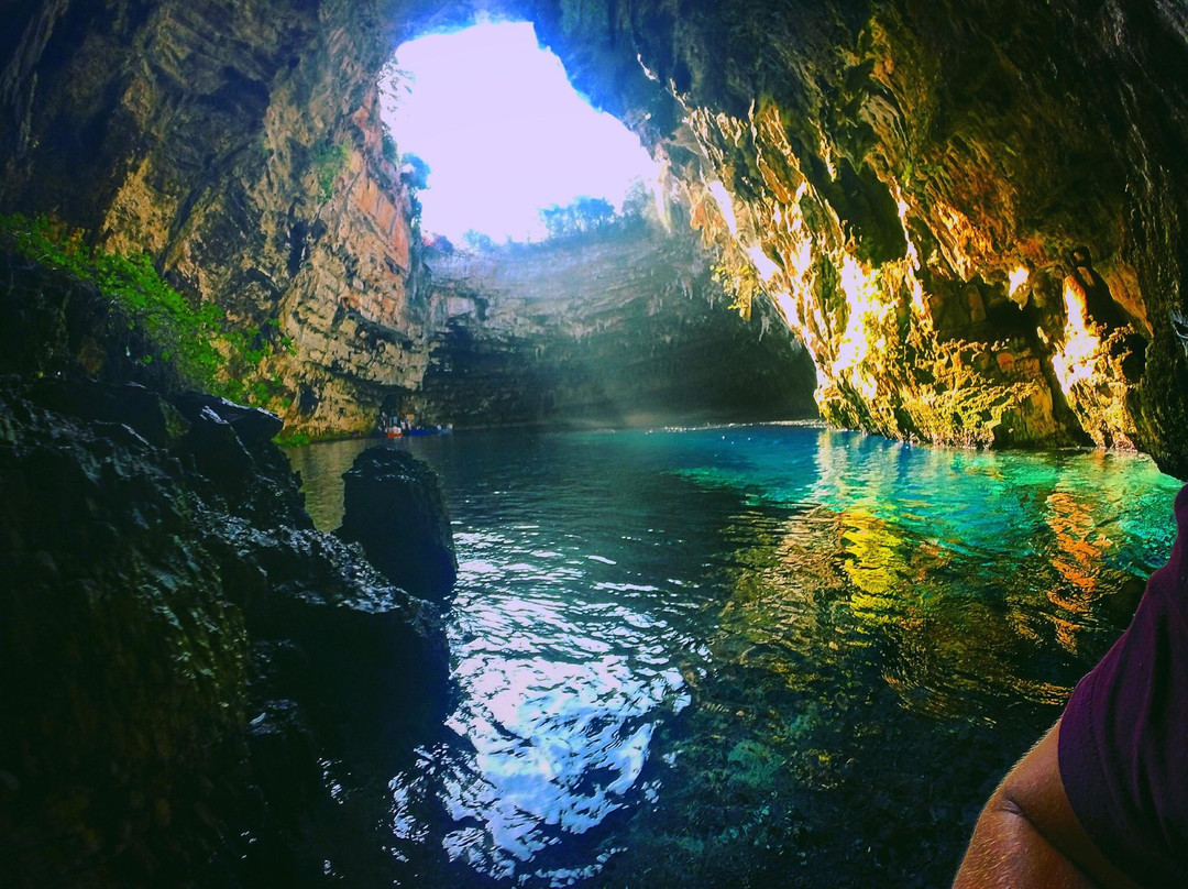 Melissani Cave-Karavomylos必去景点