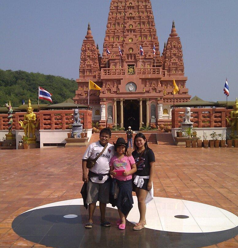 Siriwatanawisut Temple景点图片