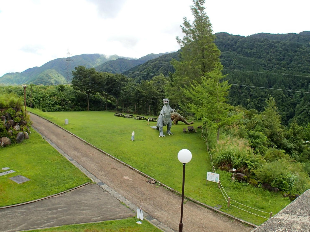 Hakusan Dinosaurs Park Shiramine景点图片