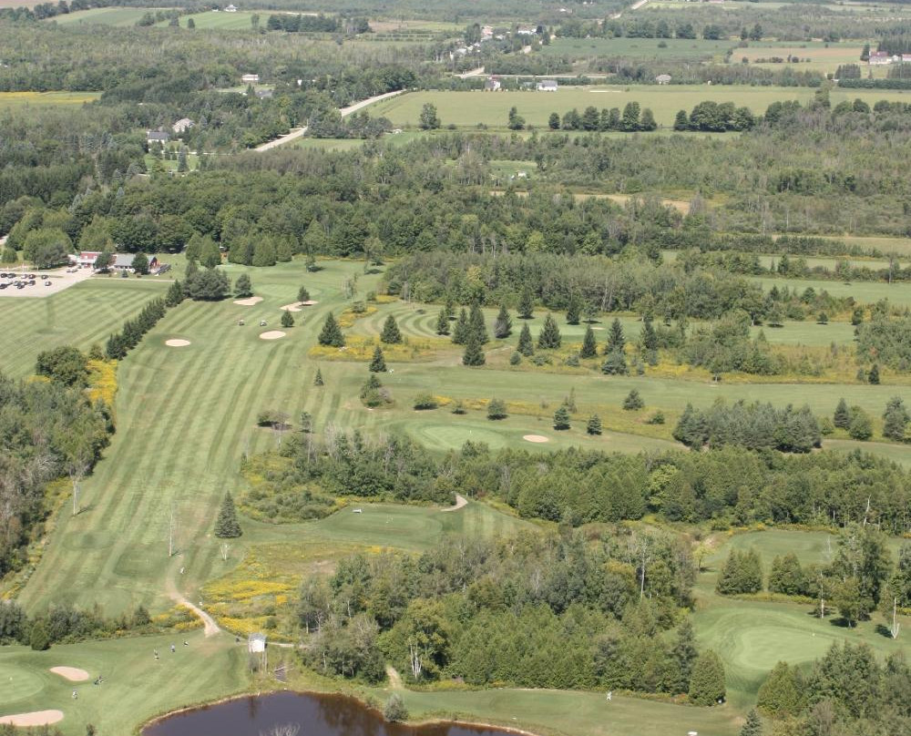 The Iron & the Eagle Golf & Country Club-Mono必去景点