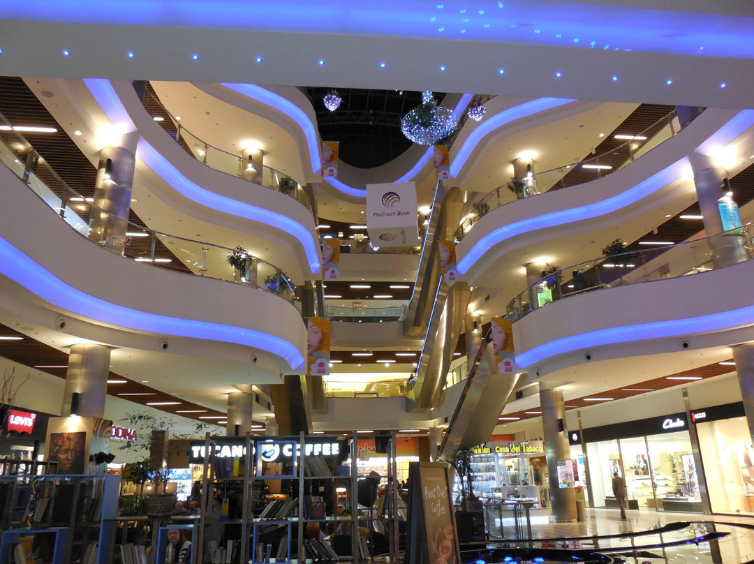 Shopping Malldova景点图片