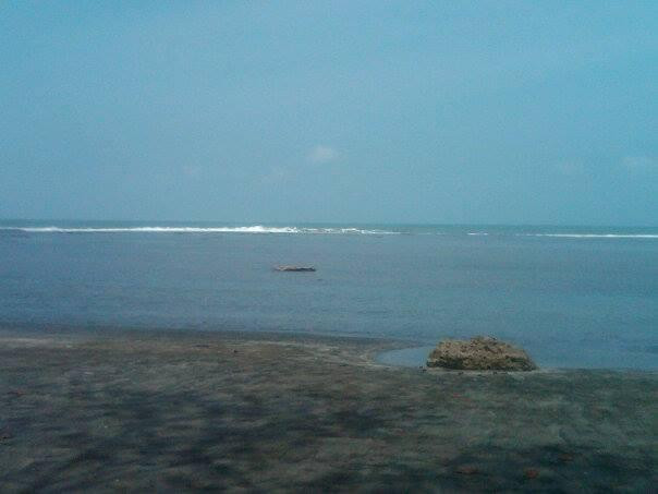 Minajaya Beach景点图片