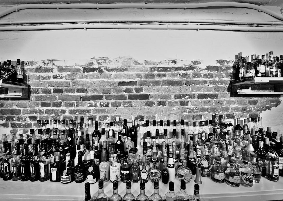 IN-LIVE Cocktailschule景点图片