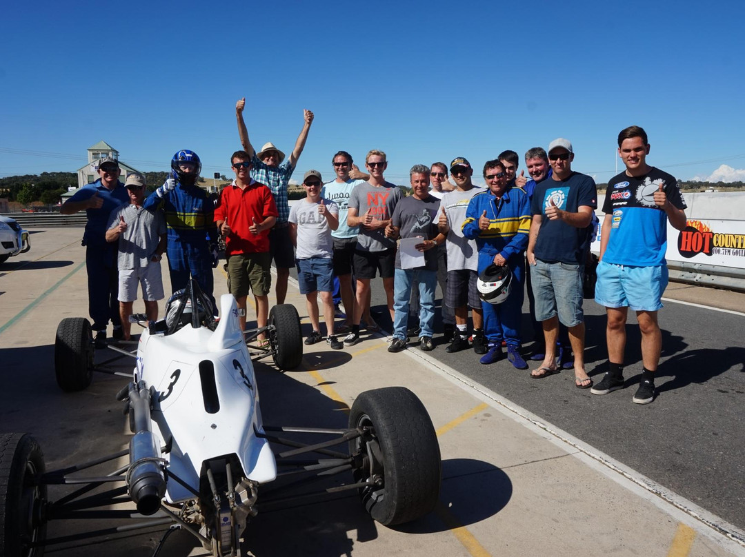 Anglo Racing Academy景点图片